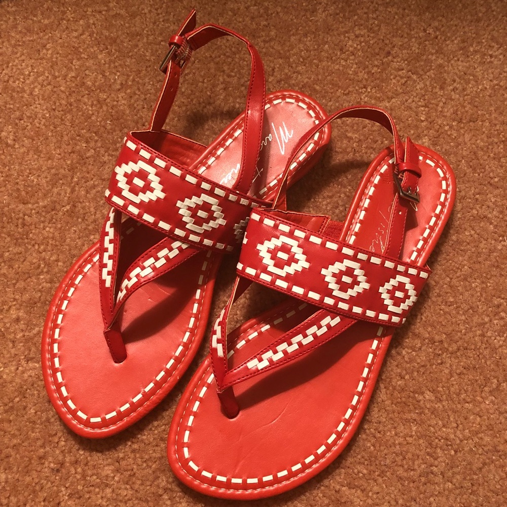 New Red Marc Fisher Flat Sandals